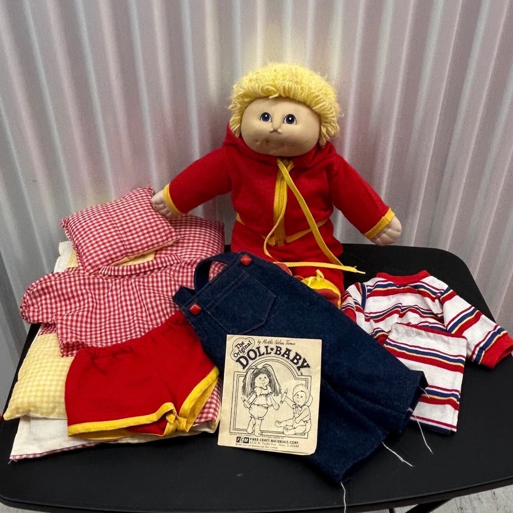 Vintage 1984 Martha Nelson Thomas‎ Original Doll Baby Blonde Blue Eyes Clothes